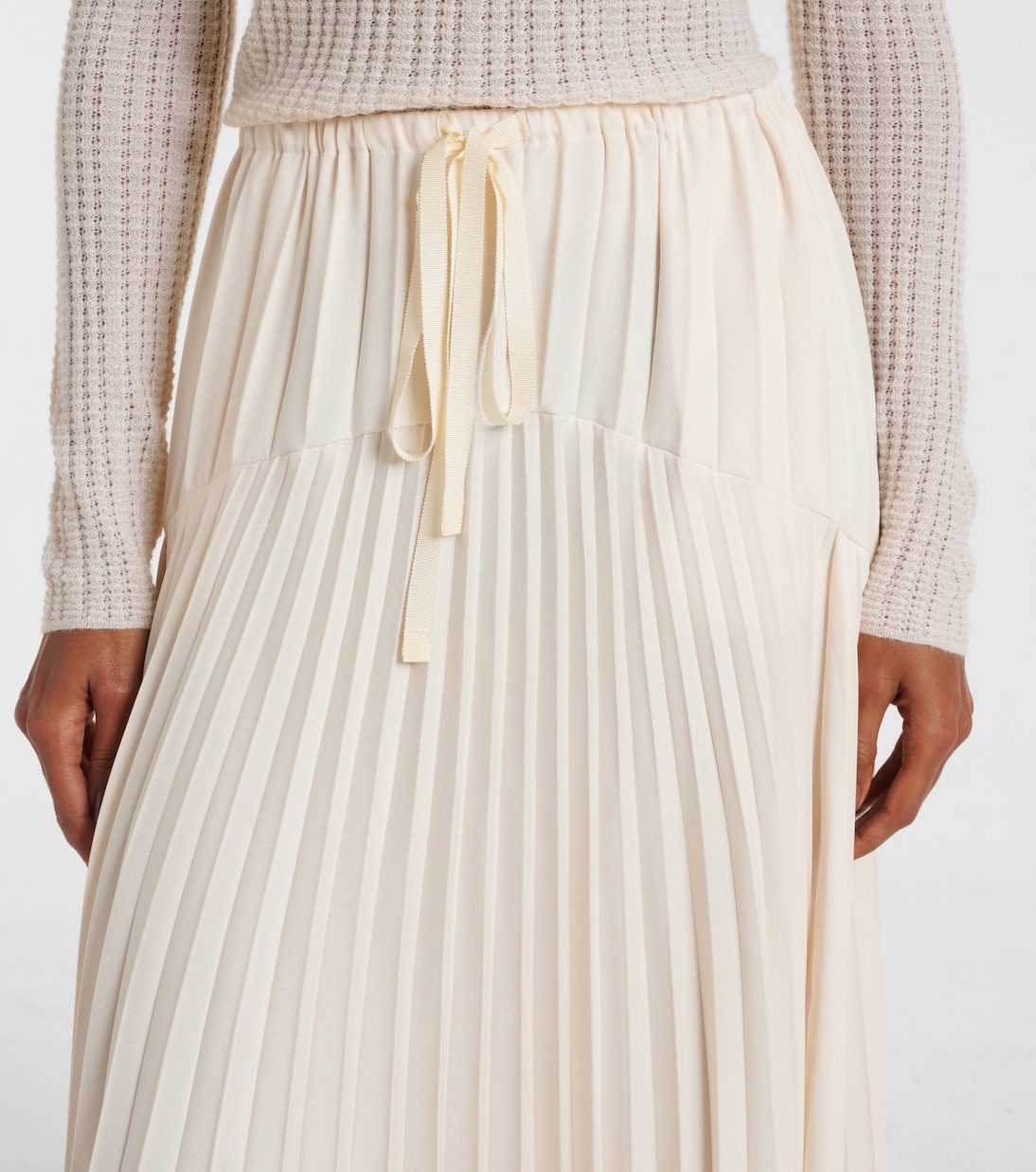Falda midi a capas plisada | Vince