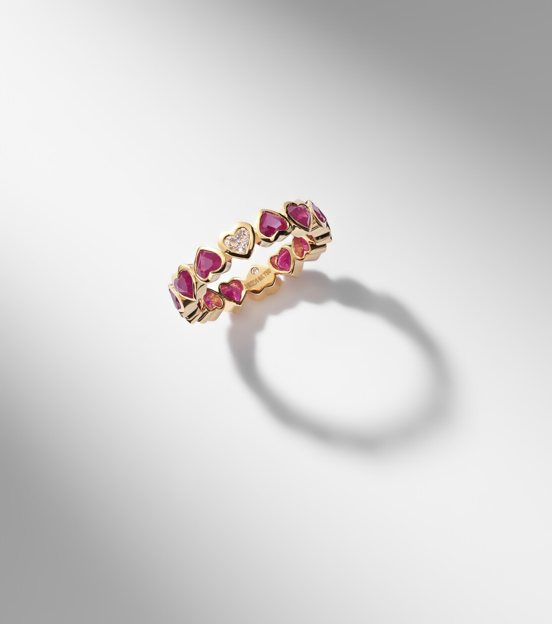 18kt yellow gold ring with rubies and diamonds  | Shay Jewelry
