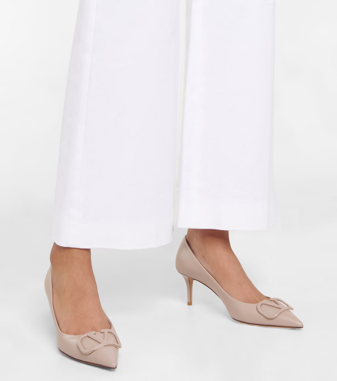 VLogo leather pumps | Valentino Garavani
