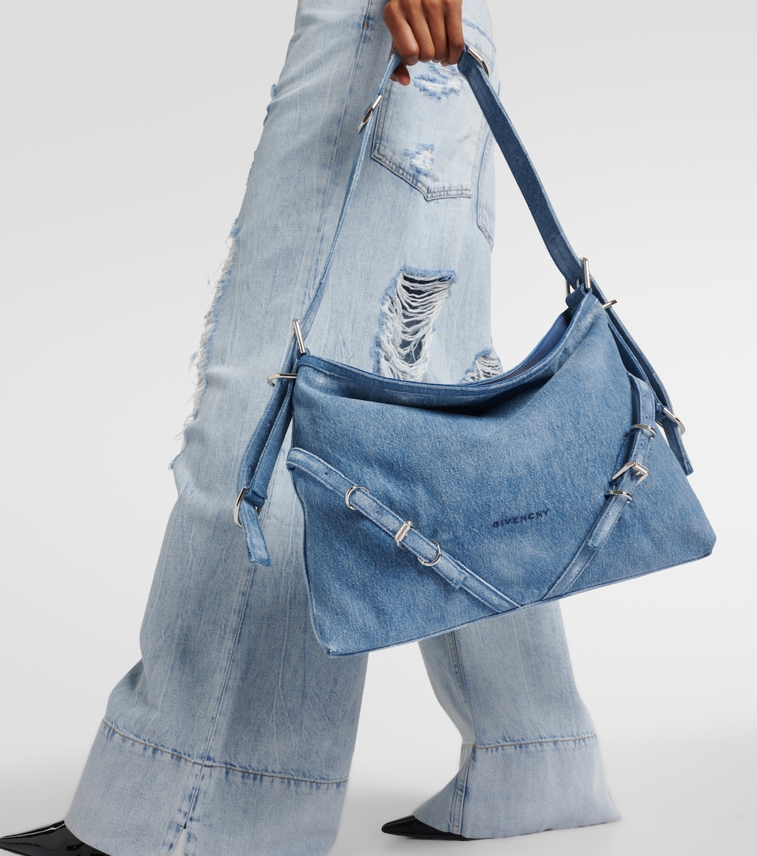 Borsa a spalla Voyou Medium in denim | Givenchy