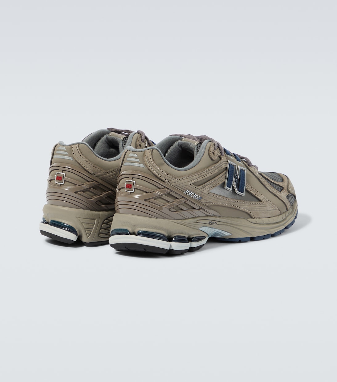 Sneakers 1906R con suede | New Balance