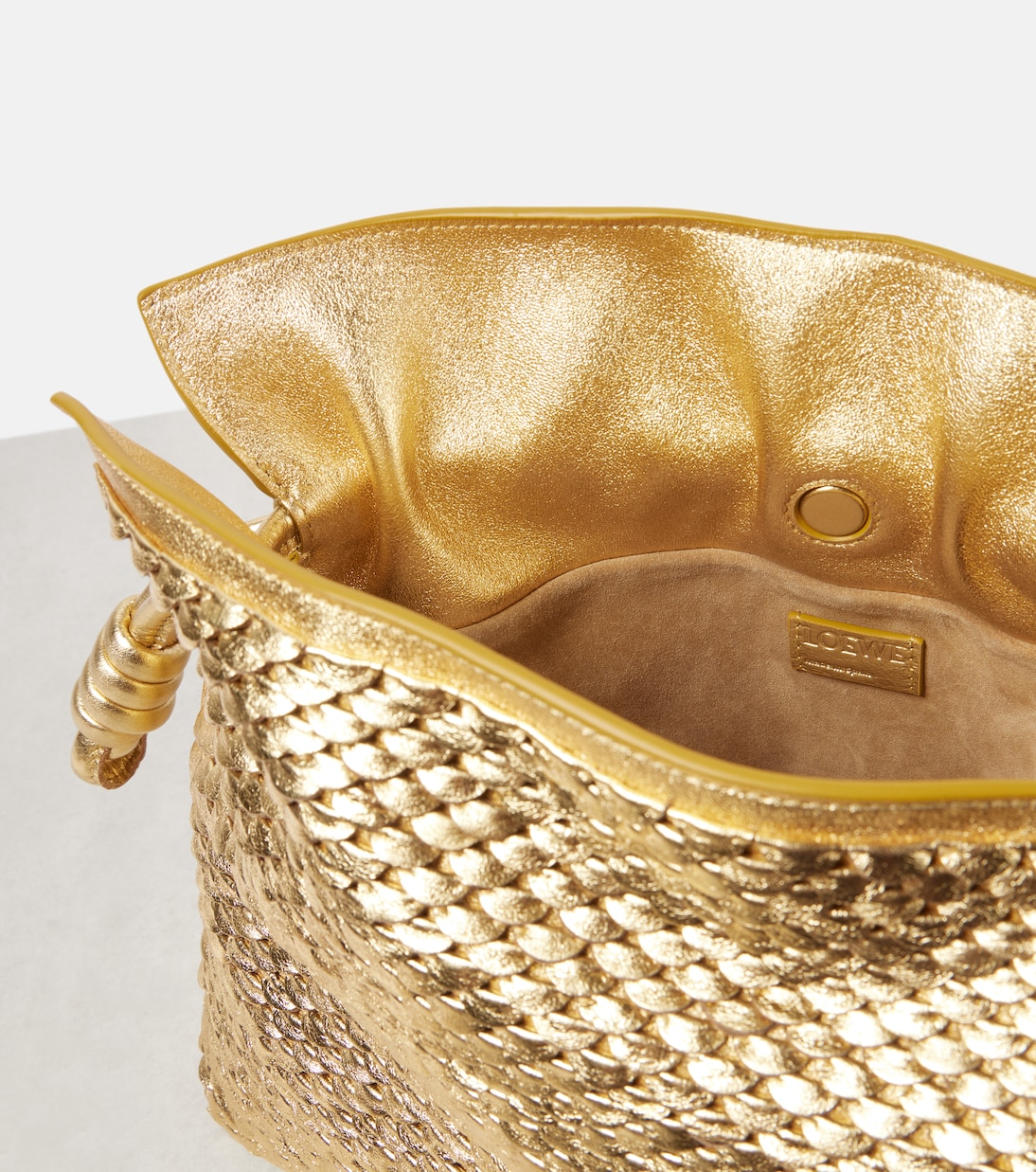 Clutch Flamenco Small in pelle metallizzata | Loewe