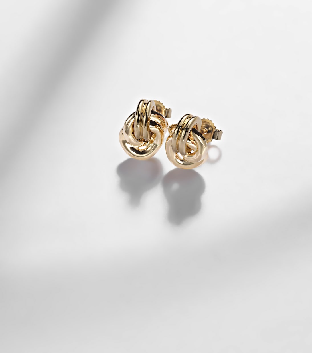 14kt gold earrings  | Stone and Strand