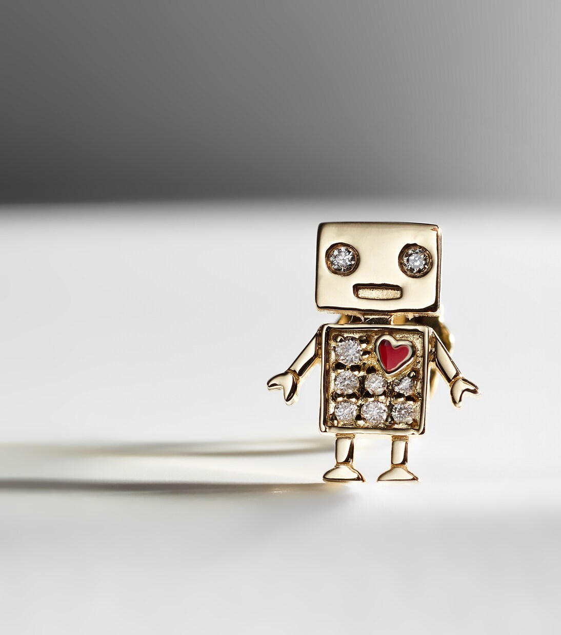 Boucle d'oreille unique Robot en or 14 ct et diamants | Sydney Evan