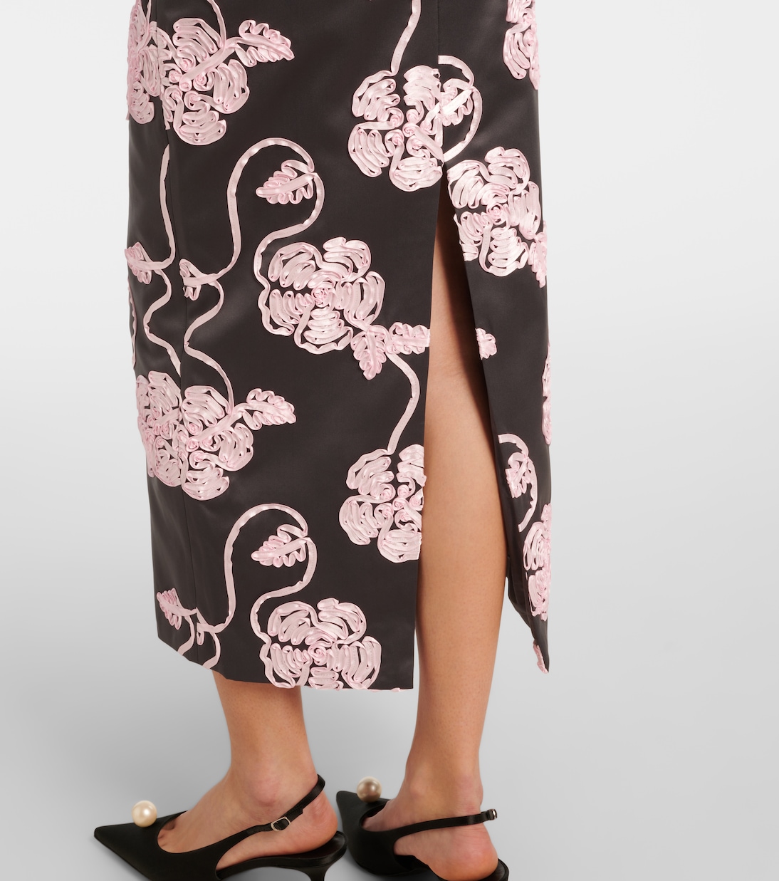 Jupe midi en satin à fleurs | Rotate