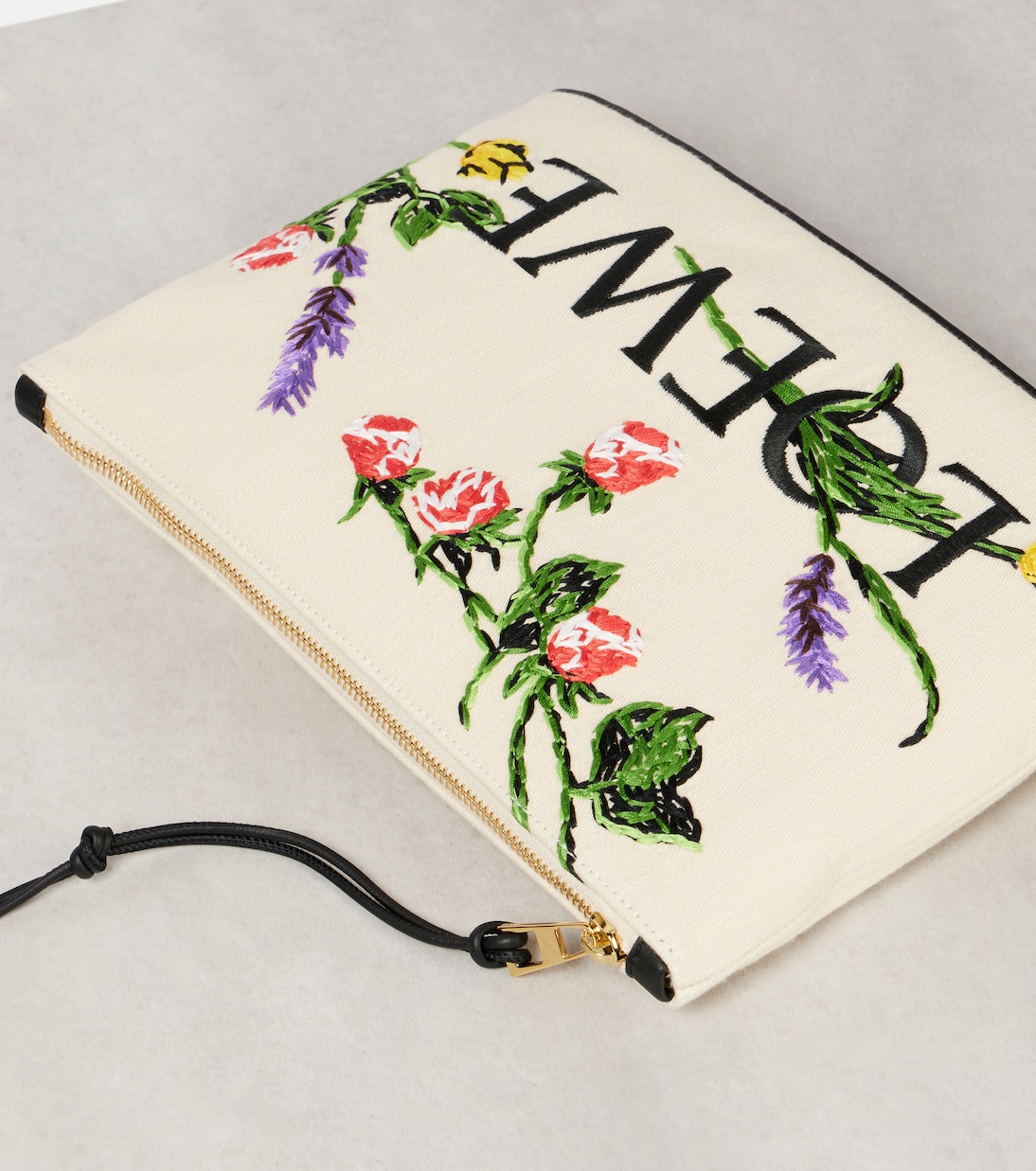 Paula's Ibiza embroidered canvas pouch | Loewe