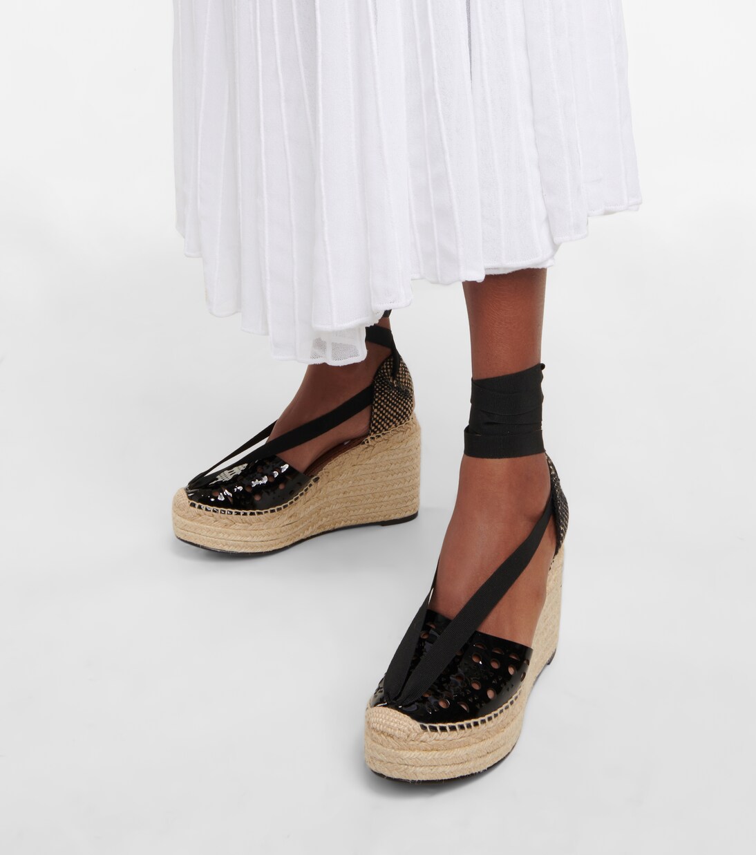 Alpargatas con cuña cortadas a laser | Alaïa