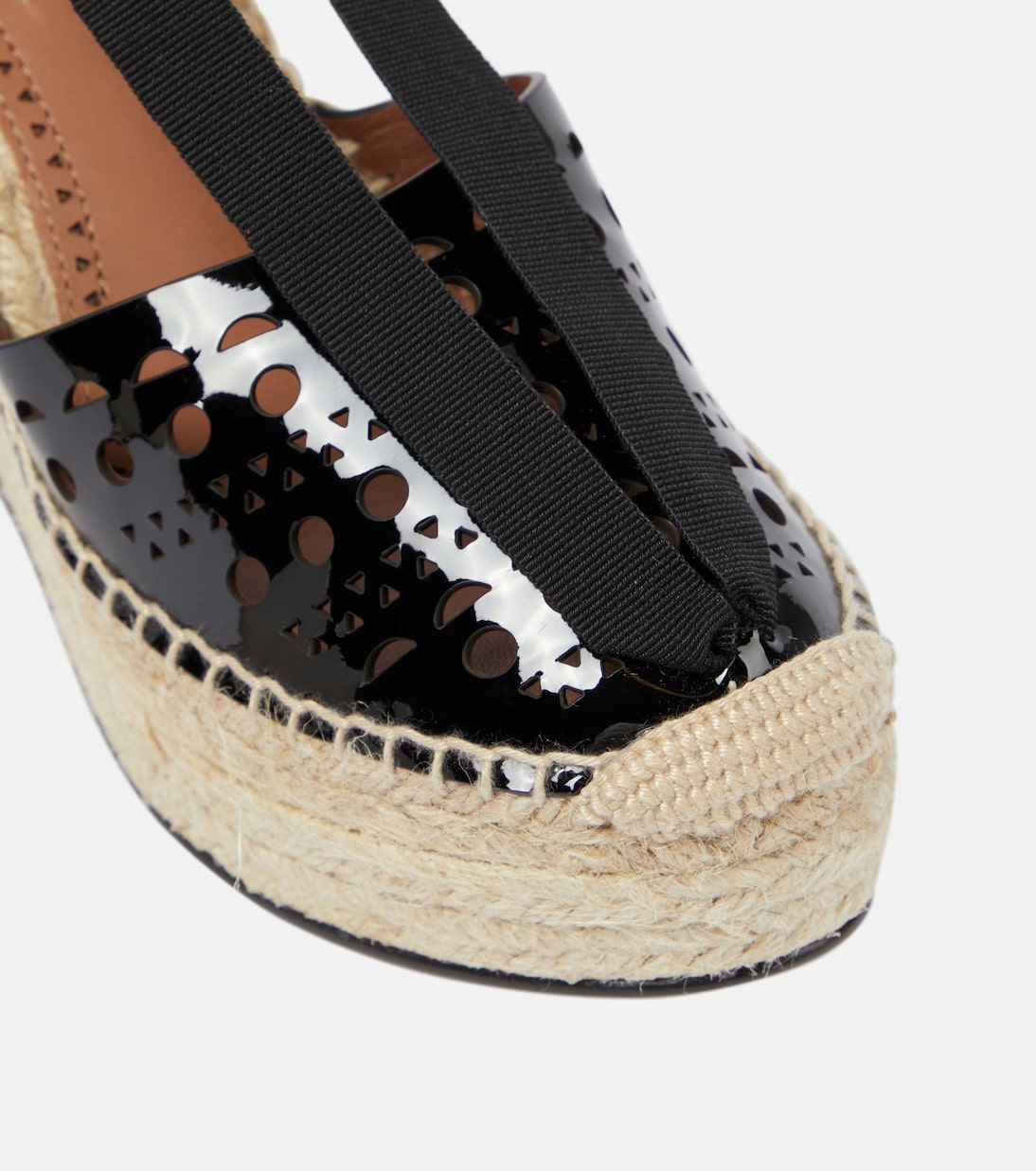 Alpargatas con cuña cortadas a laser | Alaïa