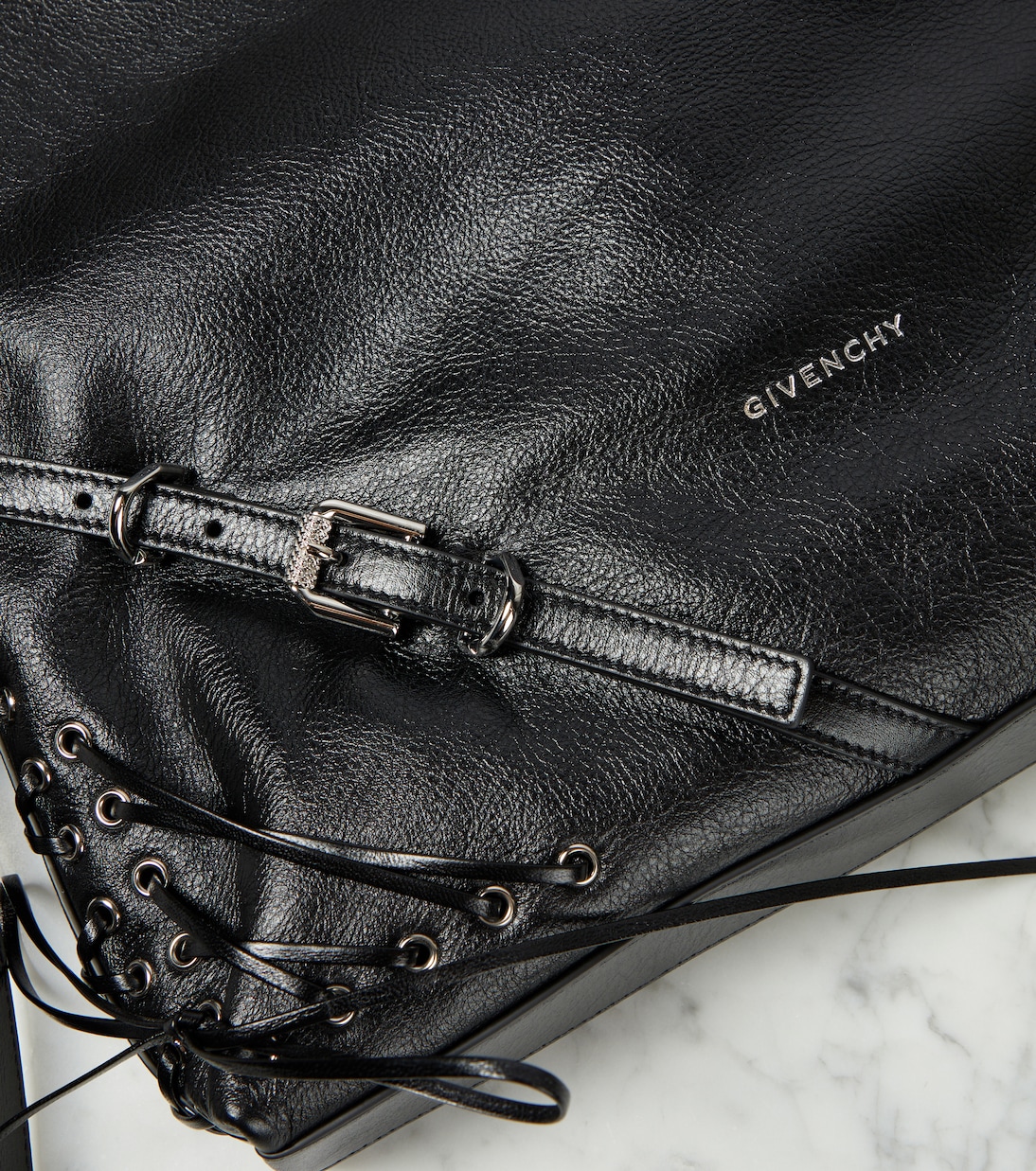 Schultertasche Voyou Medium aus Leder | Givenchy