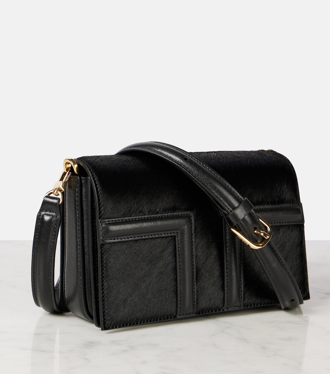 Sac T-Flap Mini en cuir façon poulain | Toteme