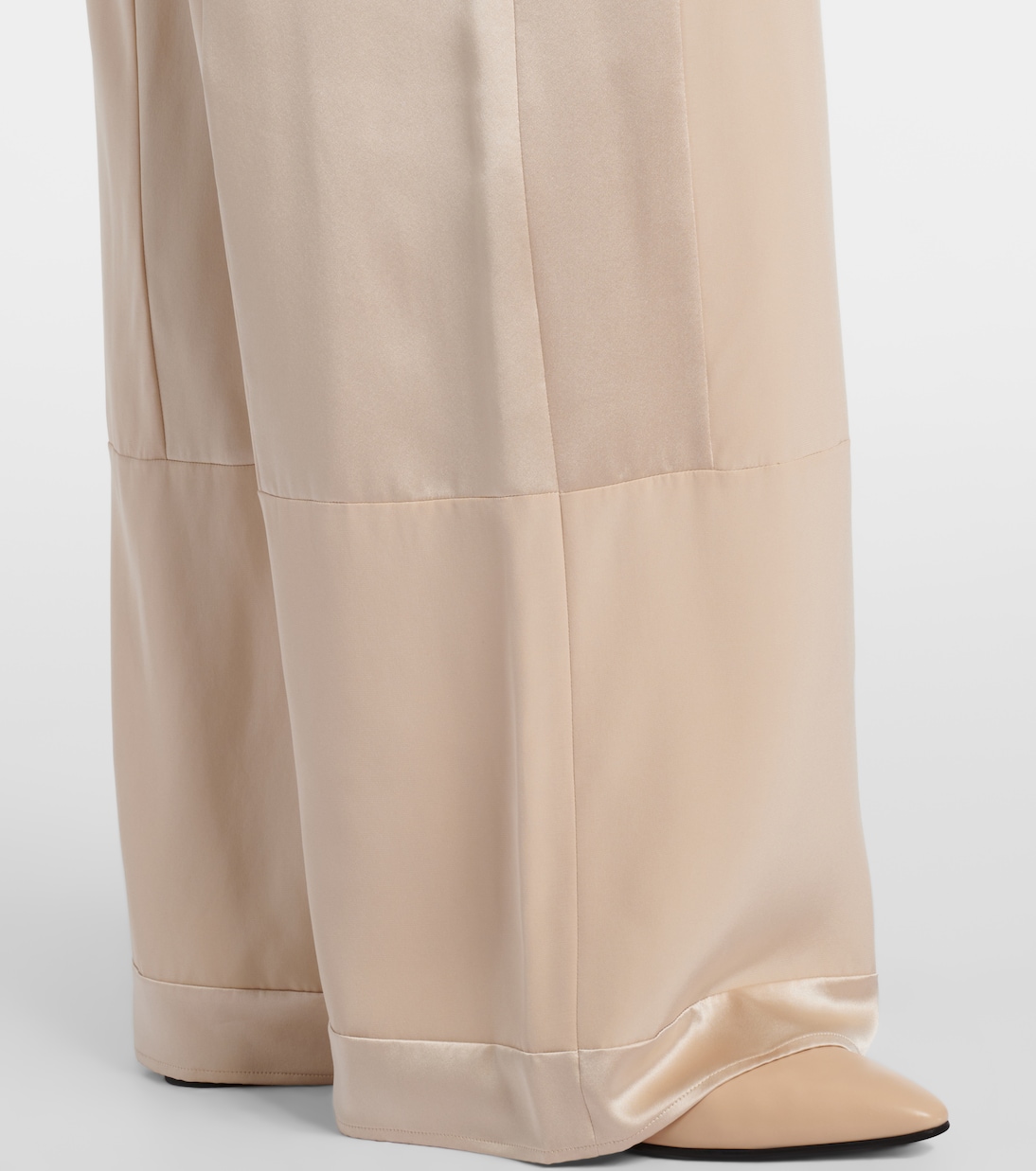Pantaloni regular Corto in raso di seta | Joseph
