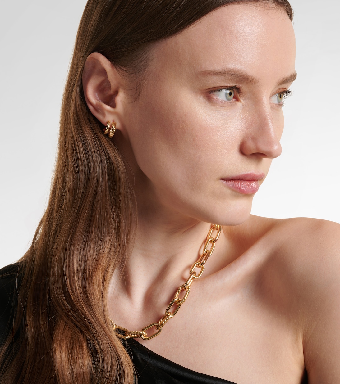Orecchini a cerchio DY Mercer® in oro 18kt | David Yurman