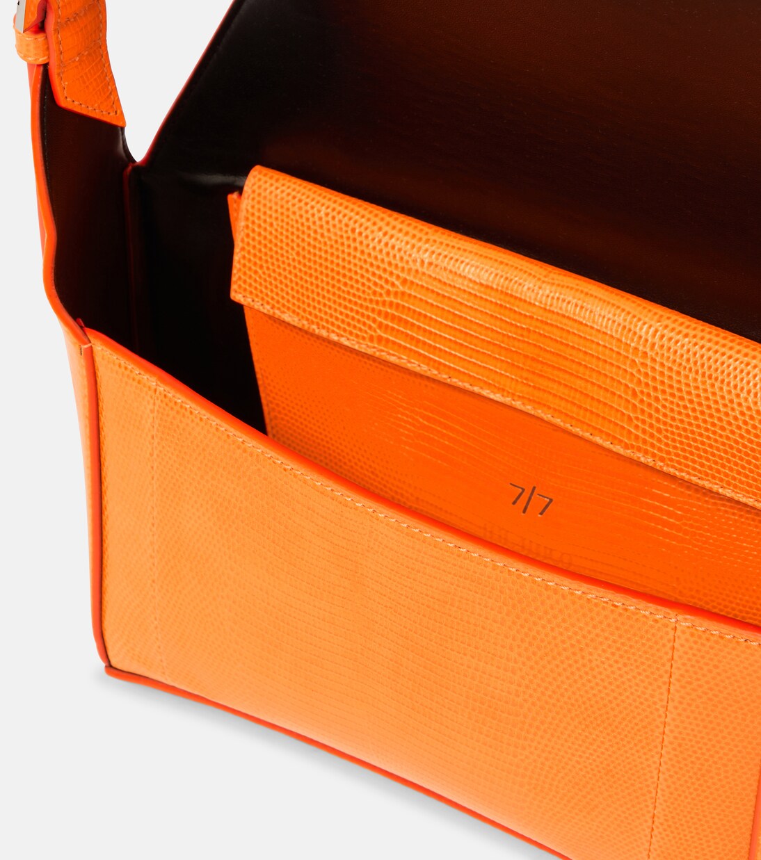 Borsa a spalla 7/7 Small in pelle | The Attico