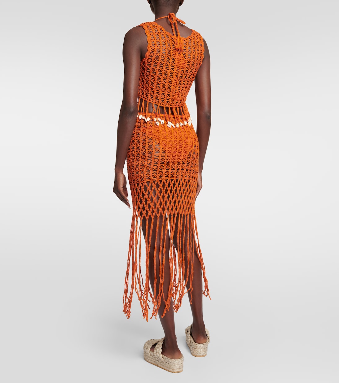 Top cropped in crochet con decorazione | Anna Kosturova
