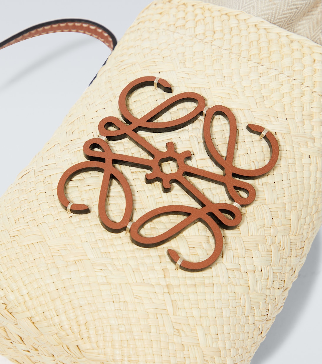 Sac seau Paula's Ibiza Anagram | Loewe