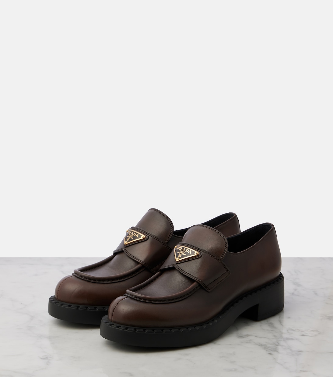 Loafers Chocolate aus Leder | Prada