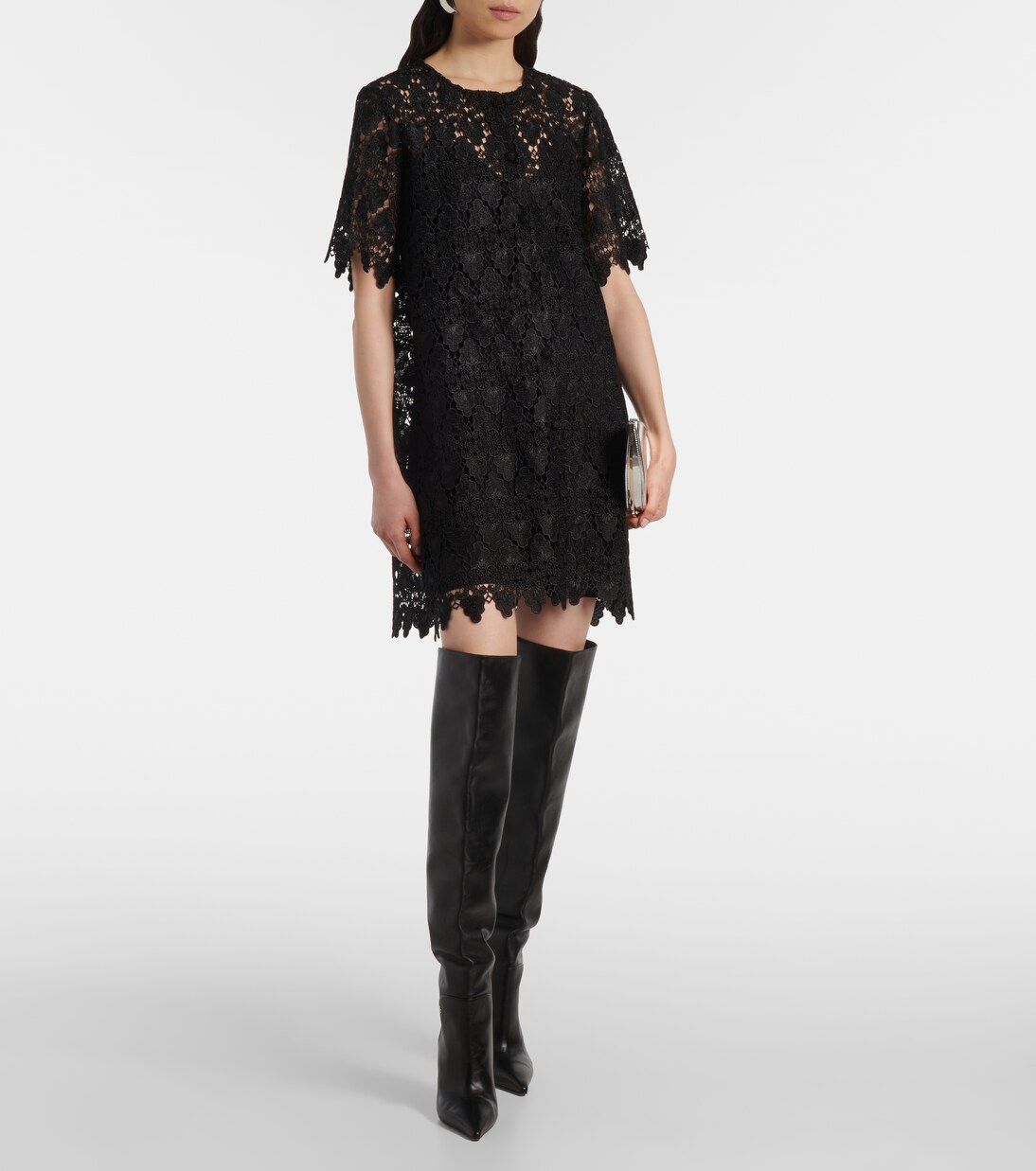 Abito corto in pizzo | Frame