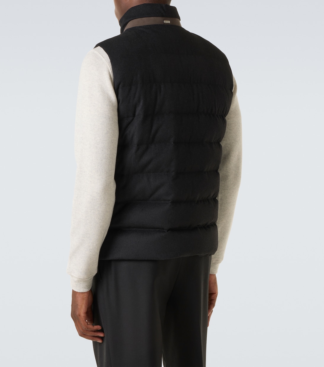 Veste doudoune sans manches en soie et cachemire | Herno