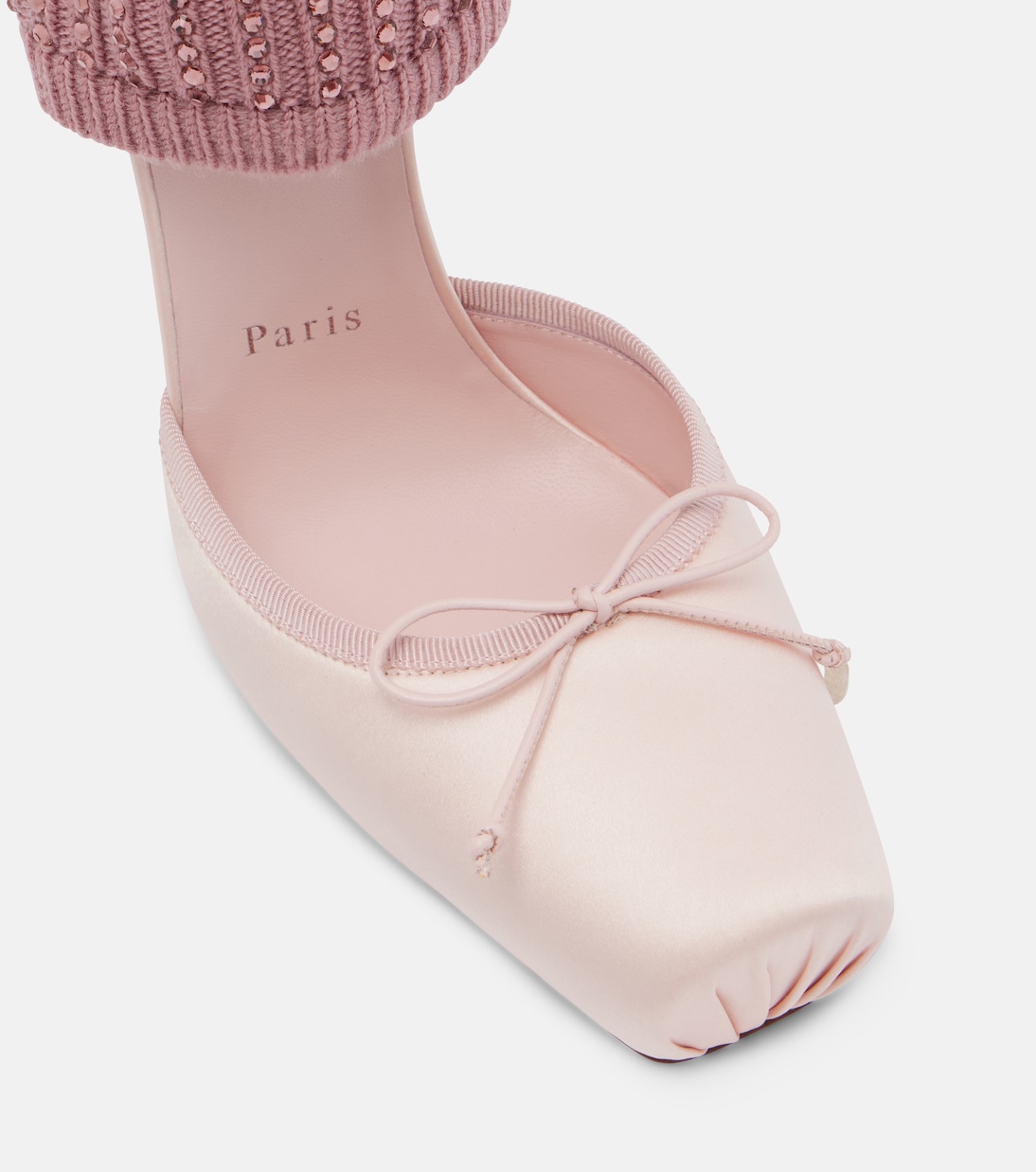 Pumps Cassia aus Satin mit Kristallen | Christian Louboutin