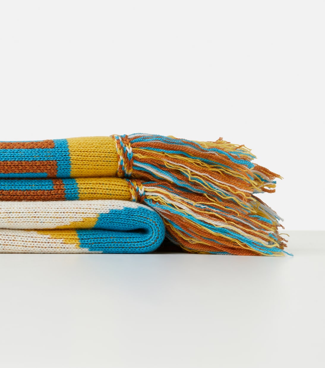 Icon jacquard wool throw | Alanui