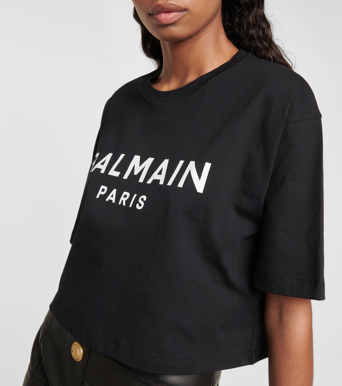 Camiseta de algodón cropped con logo | Balmain
