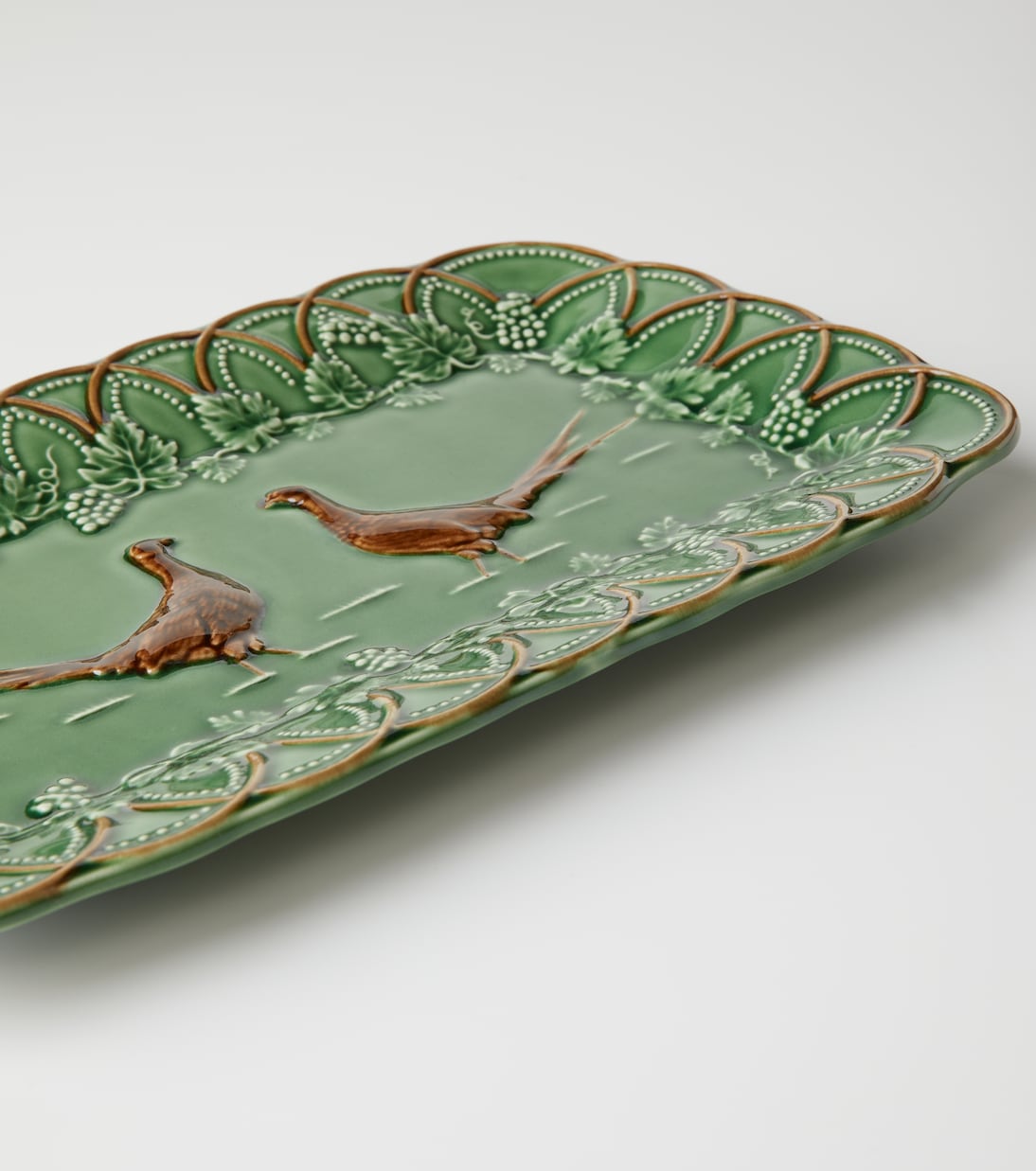 Bosque Pheasant platter | Bordallo Pinheiro