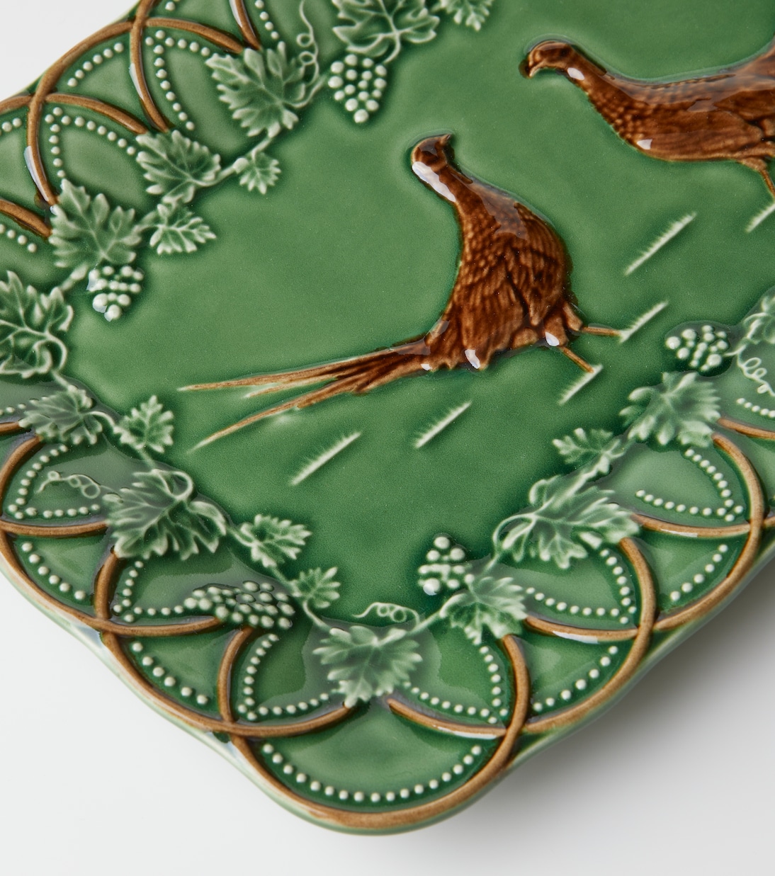 Bosque Pheasant platter | Bordallo Pinheiro