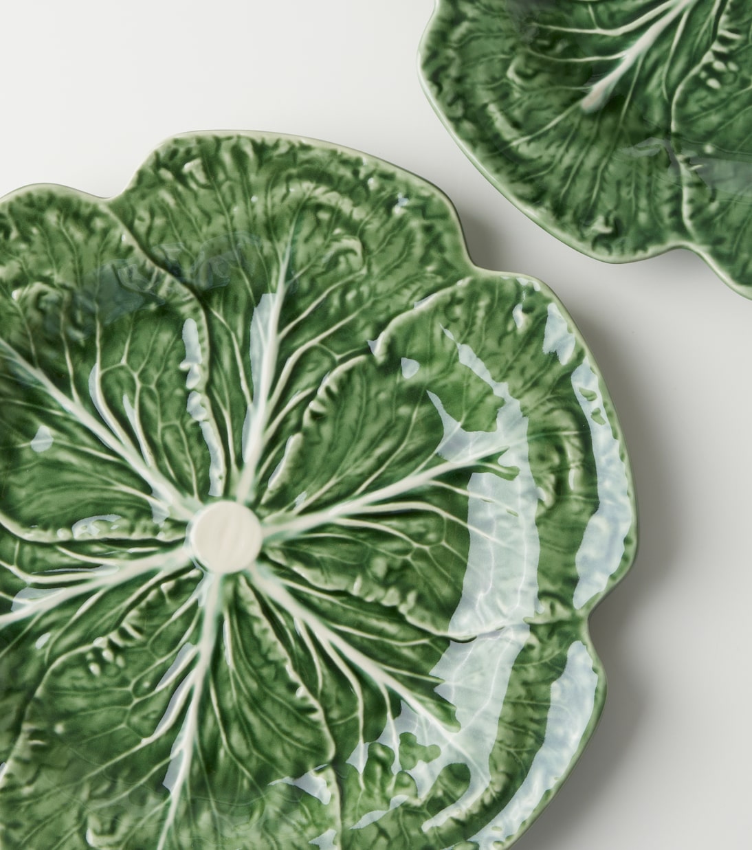 Couve set of 2 ceramic charger plates | Bordallo Pinheiro