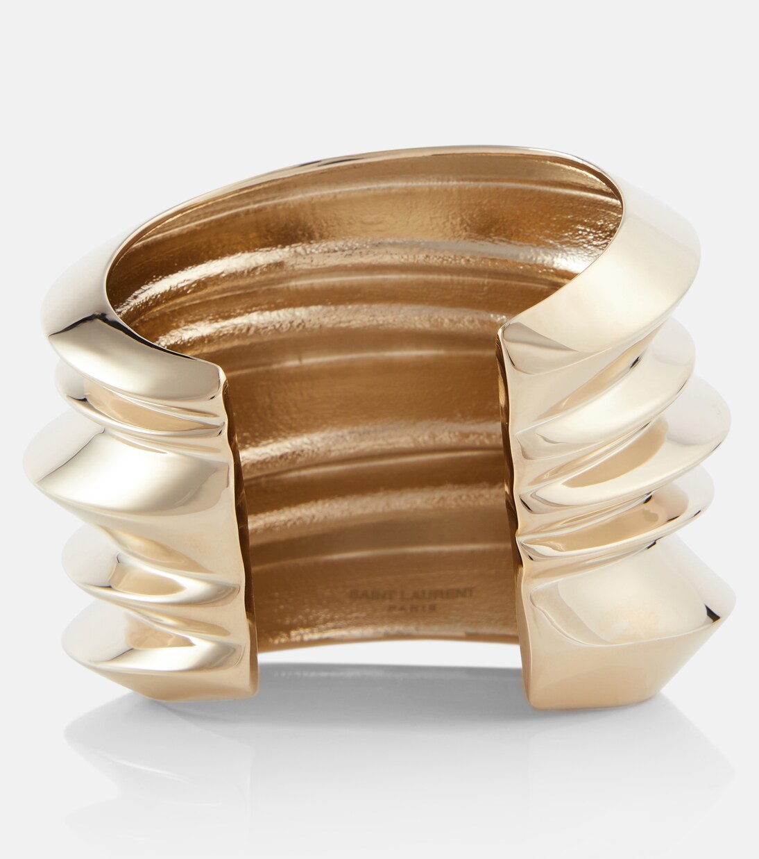 Bracciale Saint Laurent con doppio polsino per uno stile giovane e audace