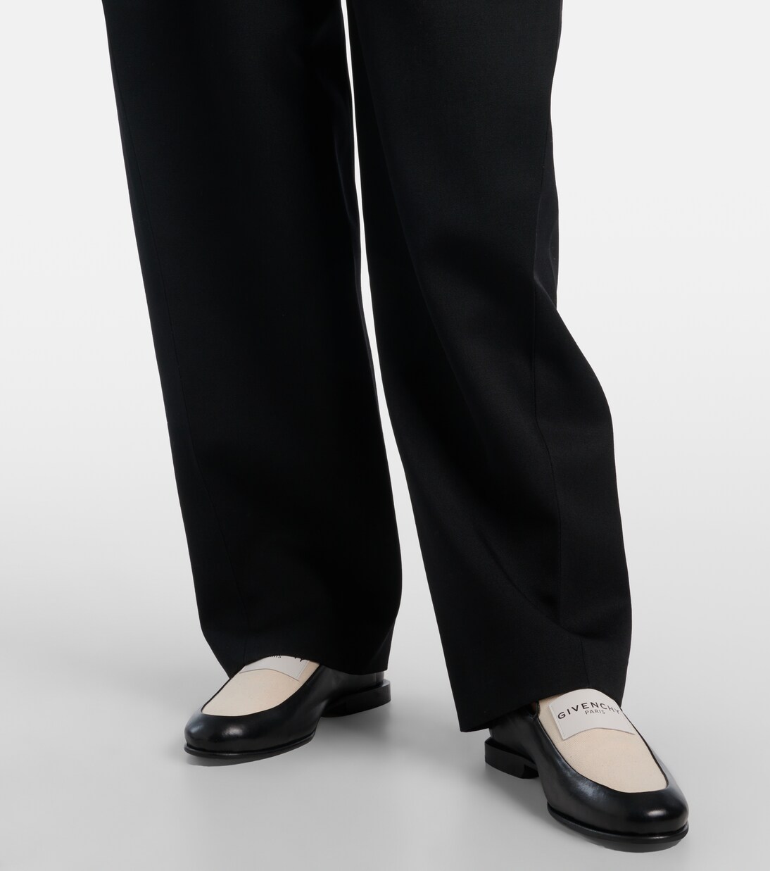 Pantalones anchos Cocoon de lana | Givenchy
