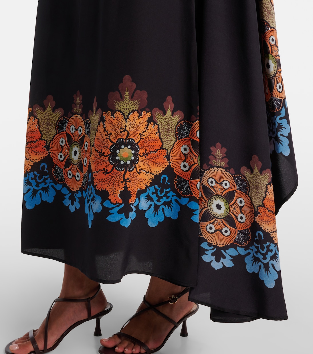 Magic caped floral silk maxi dress | La DoubleJ