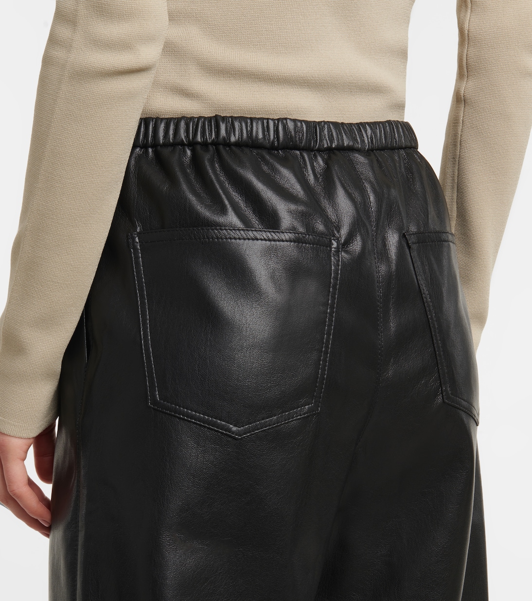 Bermudas Wendel | Nanushka