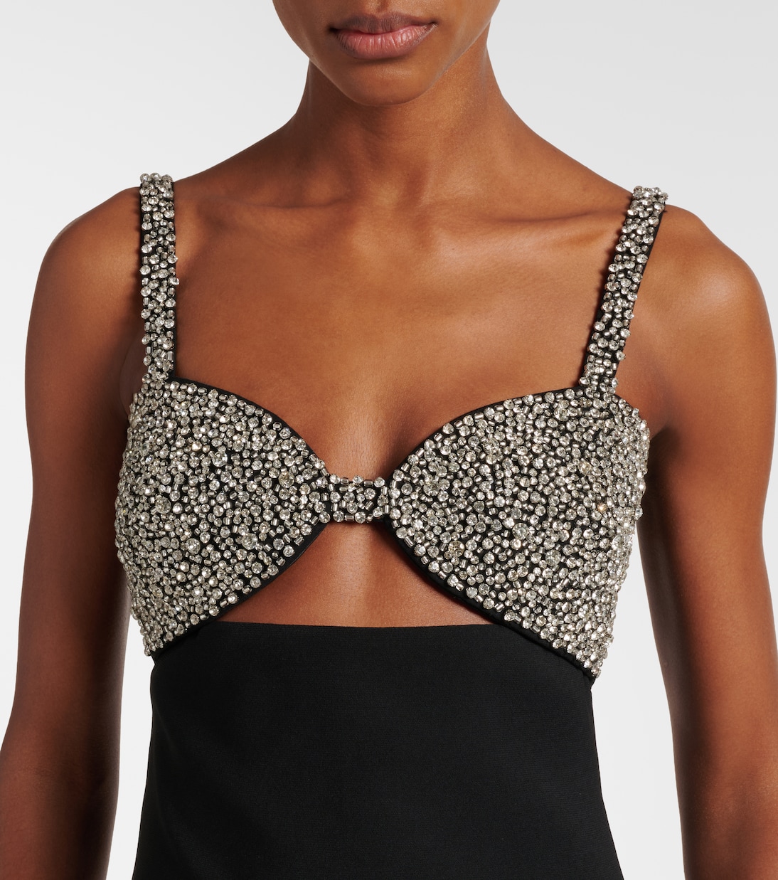 Verzierte Robe Lux aus Crêpe | The New Arrivals Ilkyaz Ozel