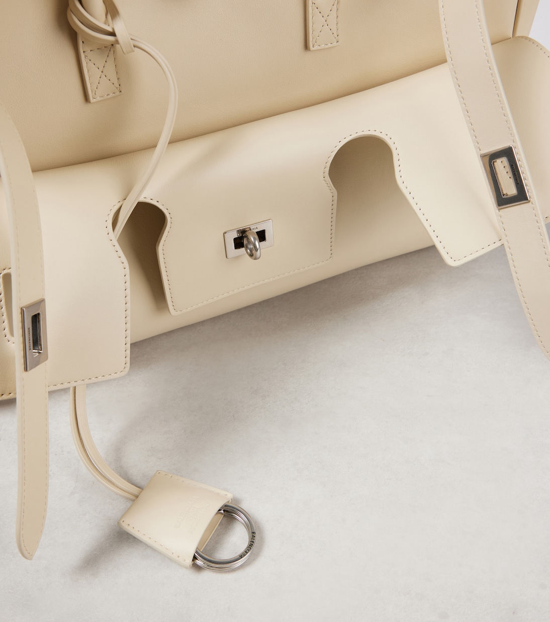 Sac Bel Air Medium en cuir | Balenciaga