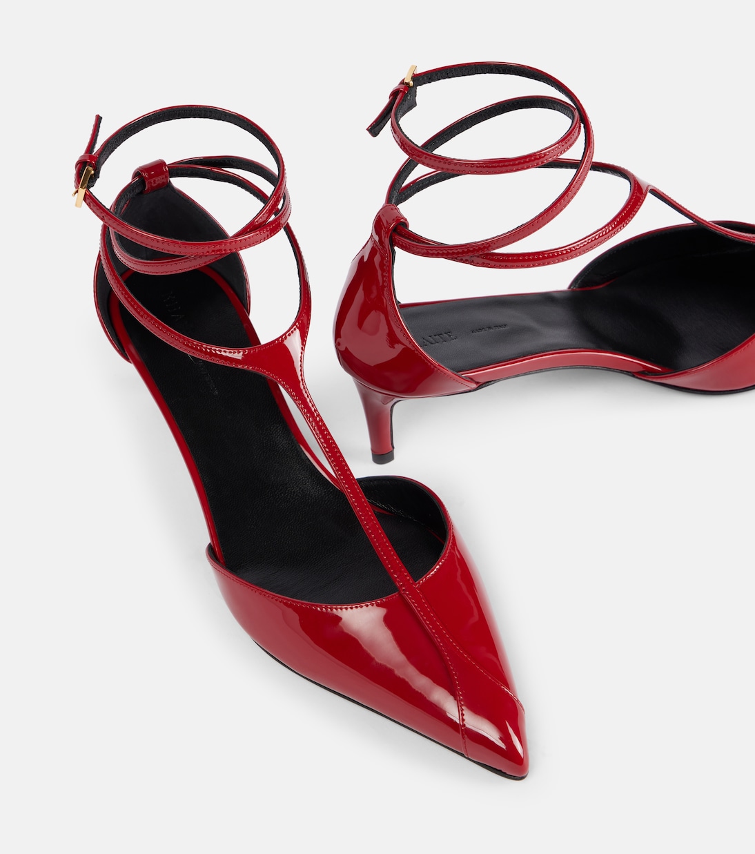 Scarpe col tacco KHAITE Mia 45 in pelle verniciata per uno stile giovane e audace