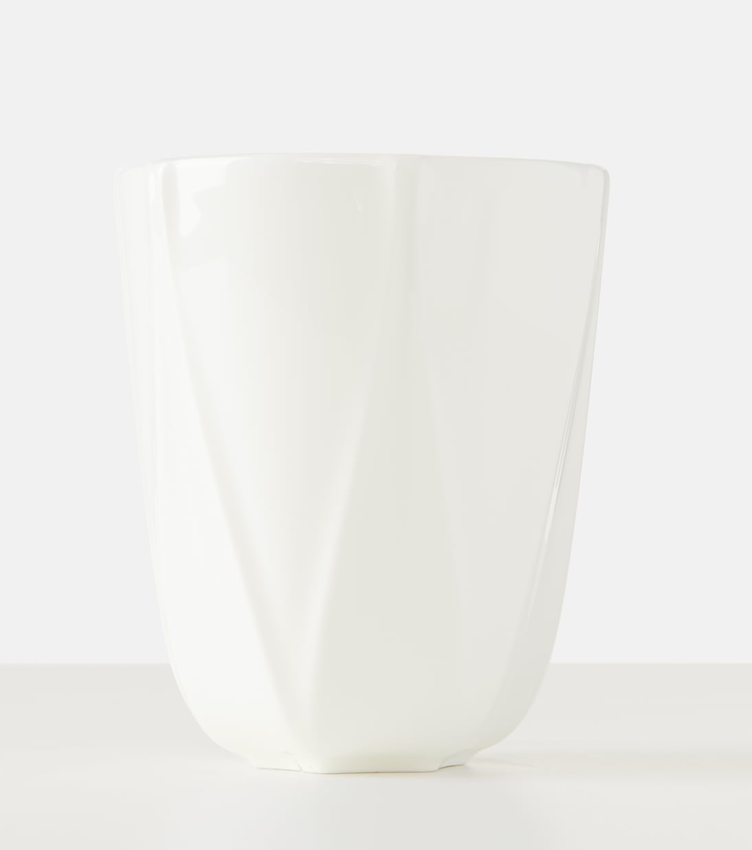 Folio set of 4 bone china vessels | Zaha Hadid Design