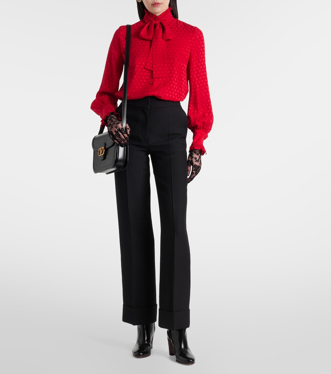La Cour De Cœur bow-detail silk crêpe shirt | Valentino