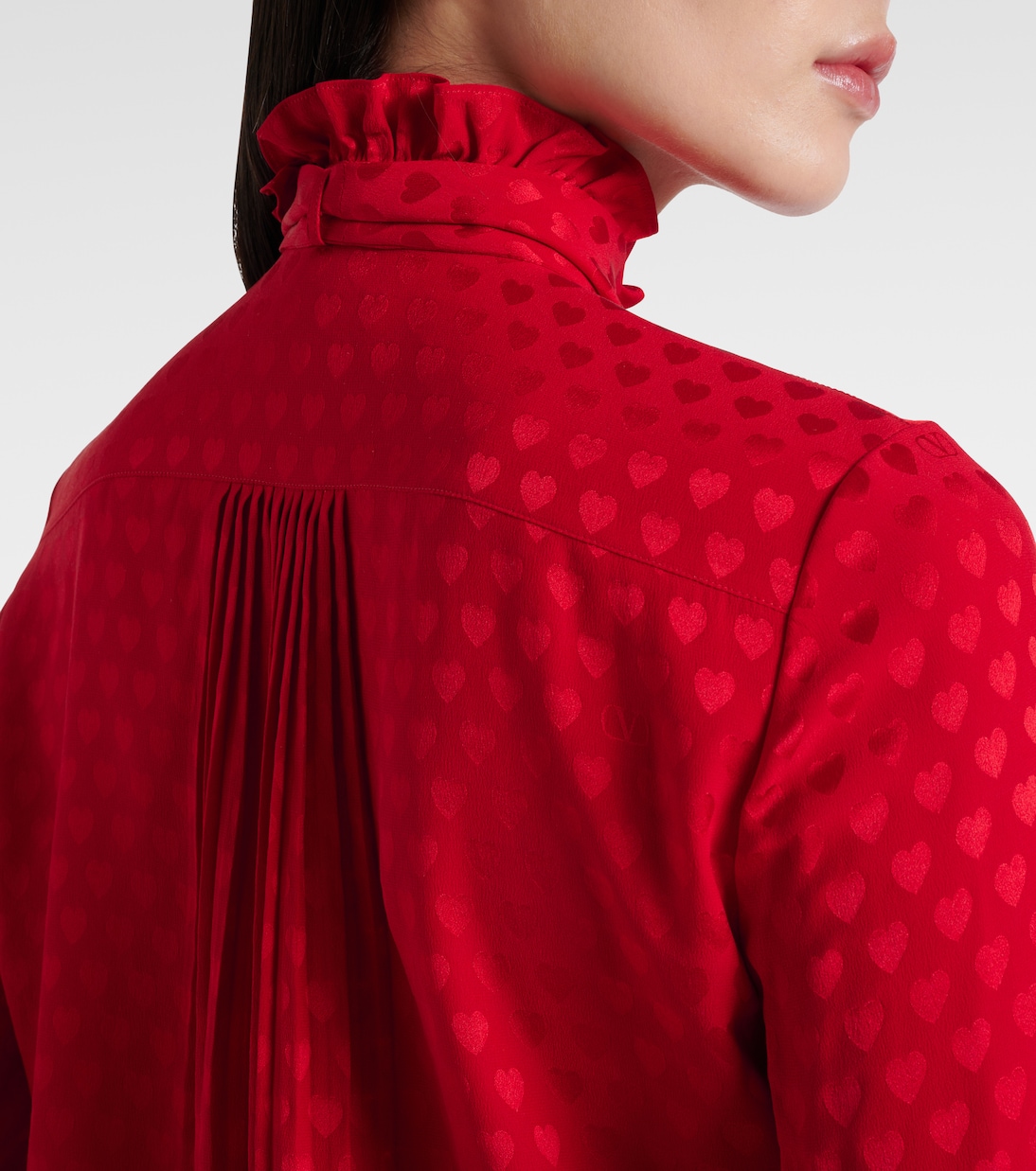 La Cour De Cœur bow-detail silk crêpe shirt | Valentino