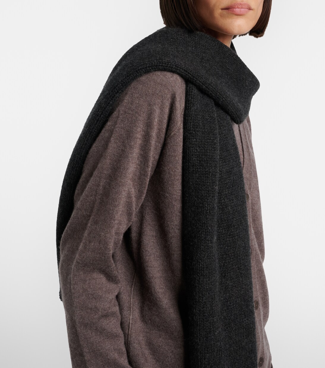 Neki cashmere scarf | The Row