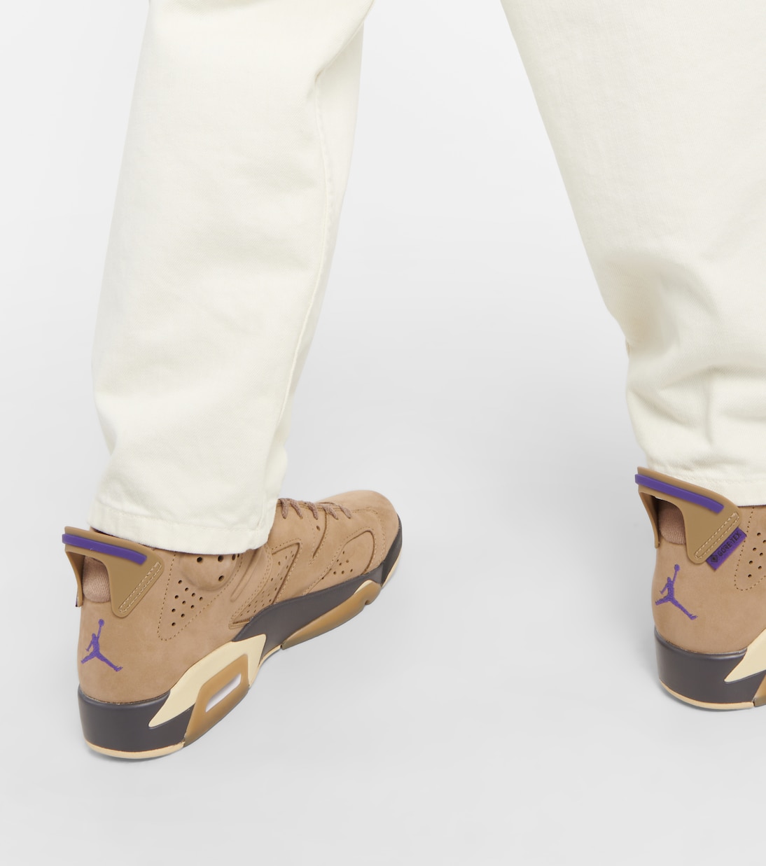 Baskets Air Jordan 6 Retro en daim | Nike