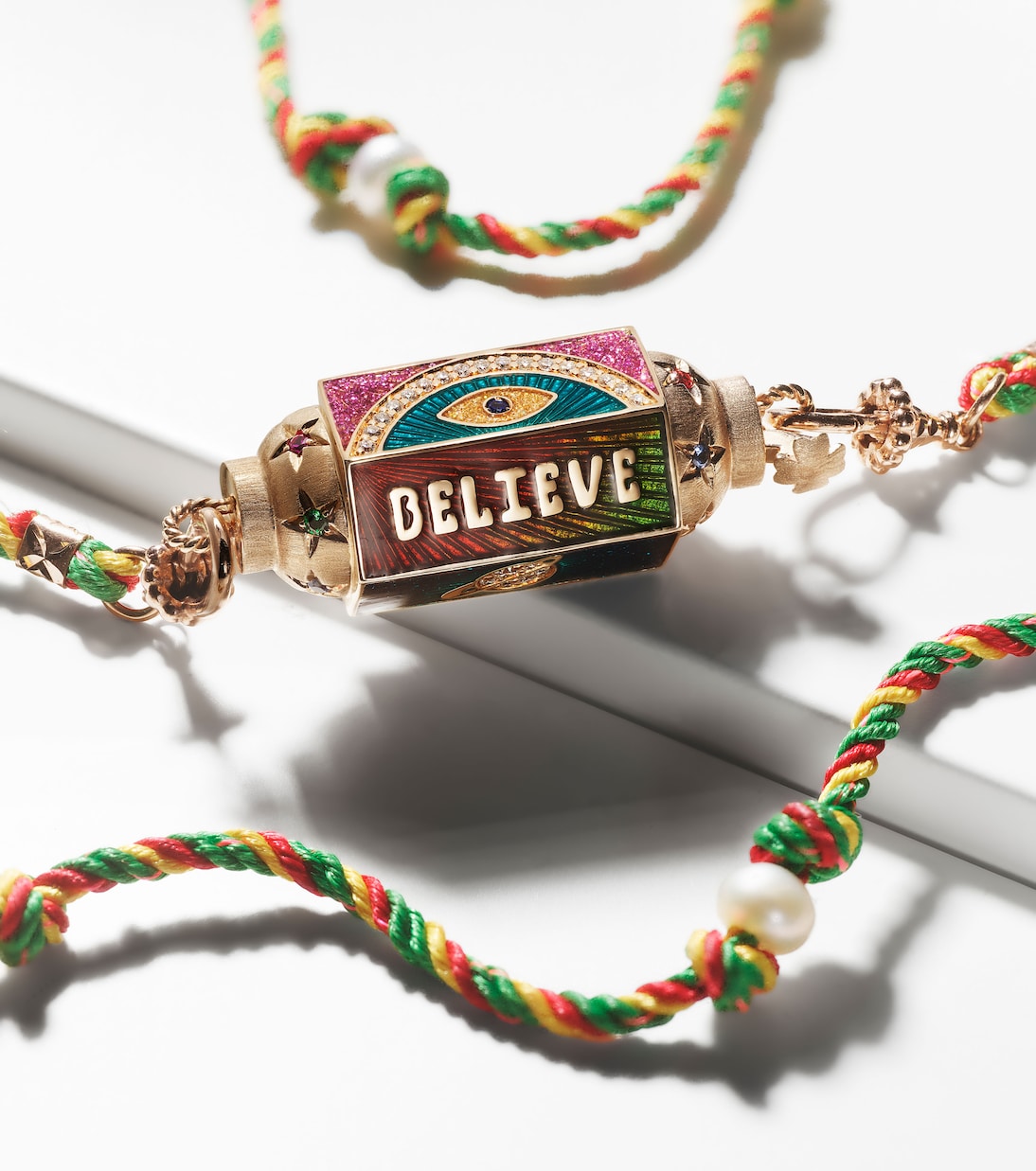 Collana ciondolo in oro rosa 18kt con diamanti e pietre preziose, stile moderno per giovani