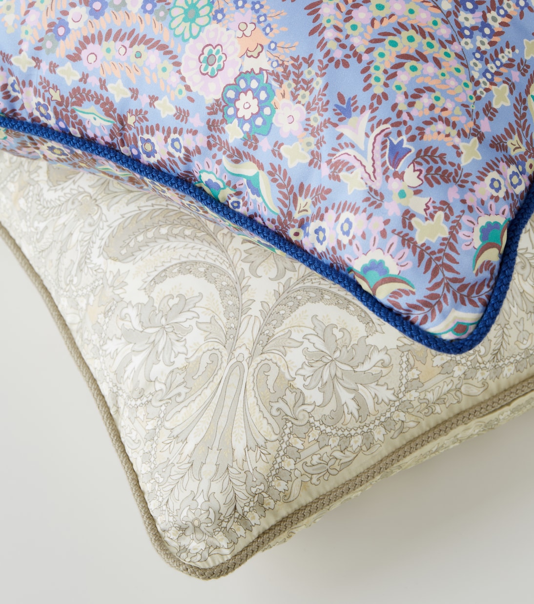 Coussin en jacquard de coton à fleurs | Etro