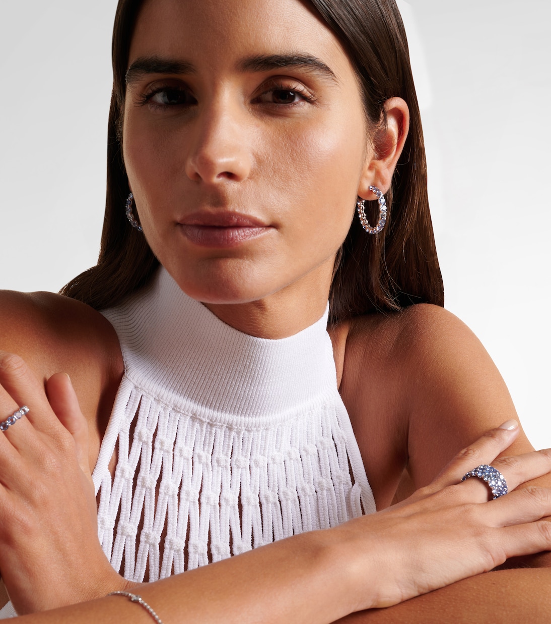 Boucles d'oreilles Pastello en or blanc 18 ct et saphirs | Bucherer Fine Jewellery