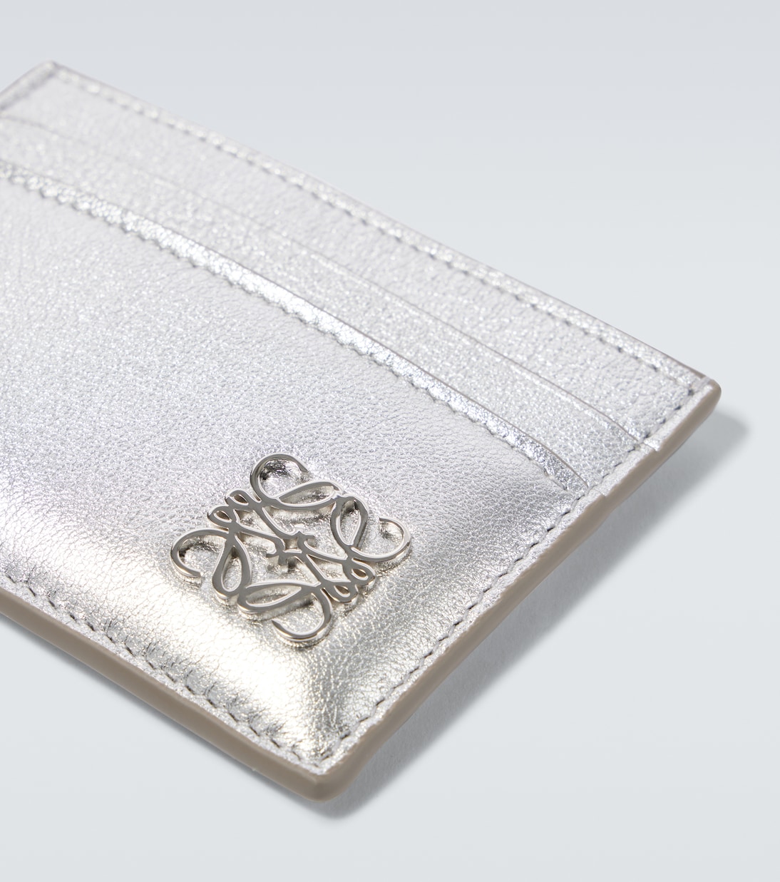 Kartenetui Anagram aus Metallic-Leder | Loewe