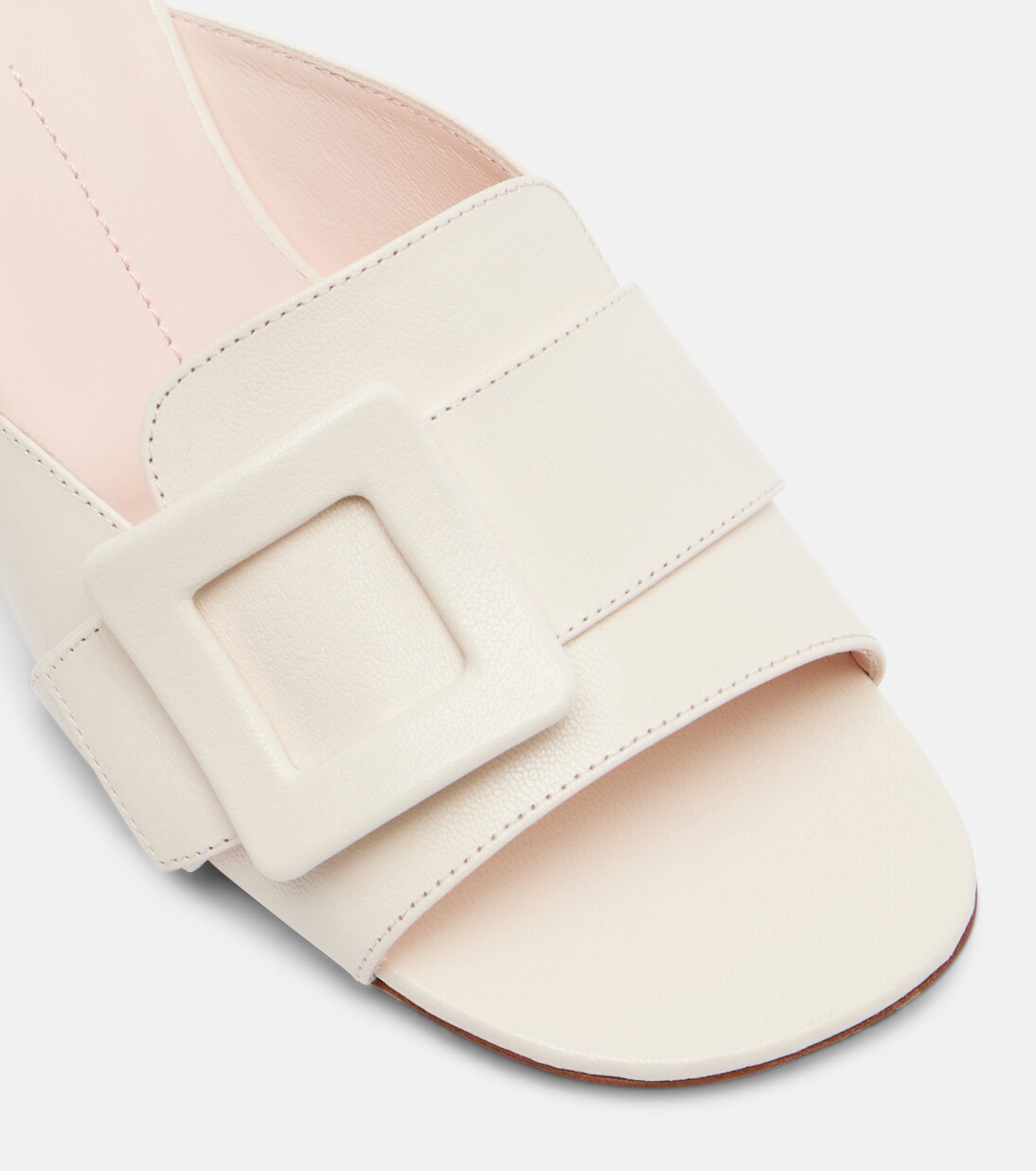 Viv‘ Choc leather mules | Roger Vivier