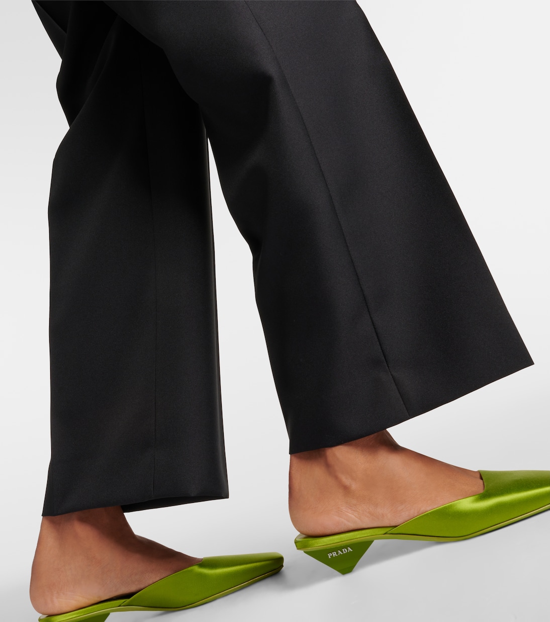Pantalon droit à taille mi-haute | Prada