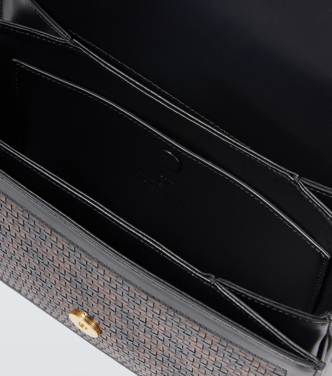 9TO5 leather shoulder bag | Valentino Garavani