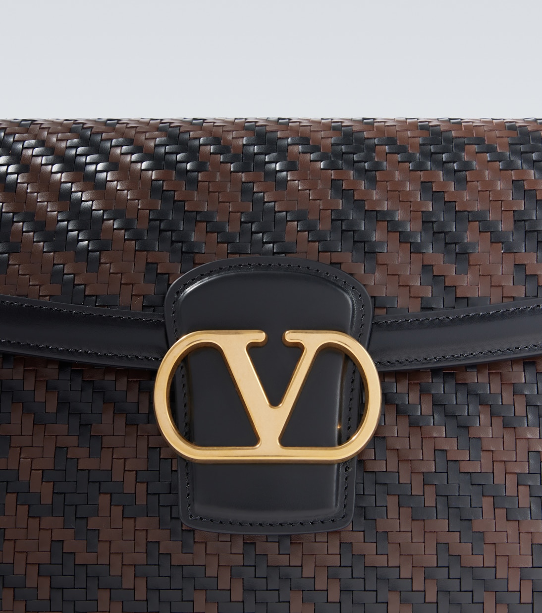 9TO5 leather shoulder bag | Valentino Garavani