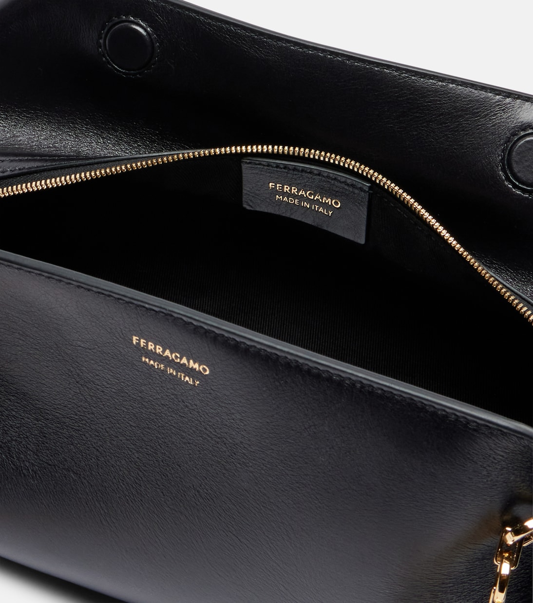 Scarf Small leather shoulder bag | Ferragamo