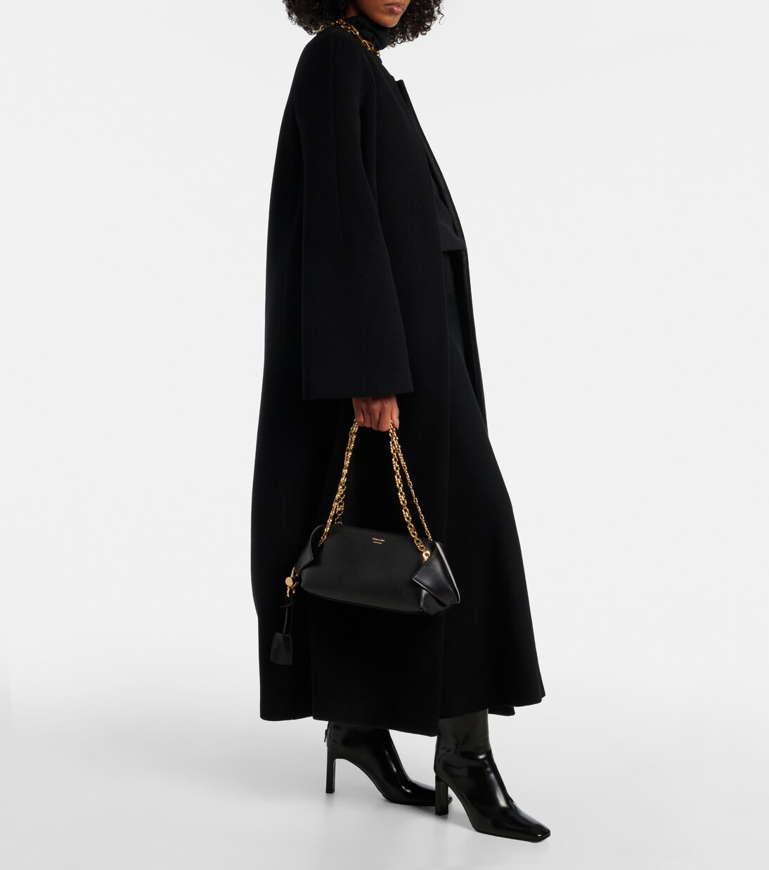 Scarf Small leather shoulder bag | Ferragamo
